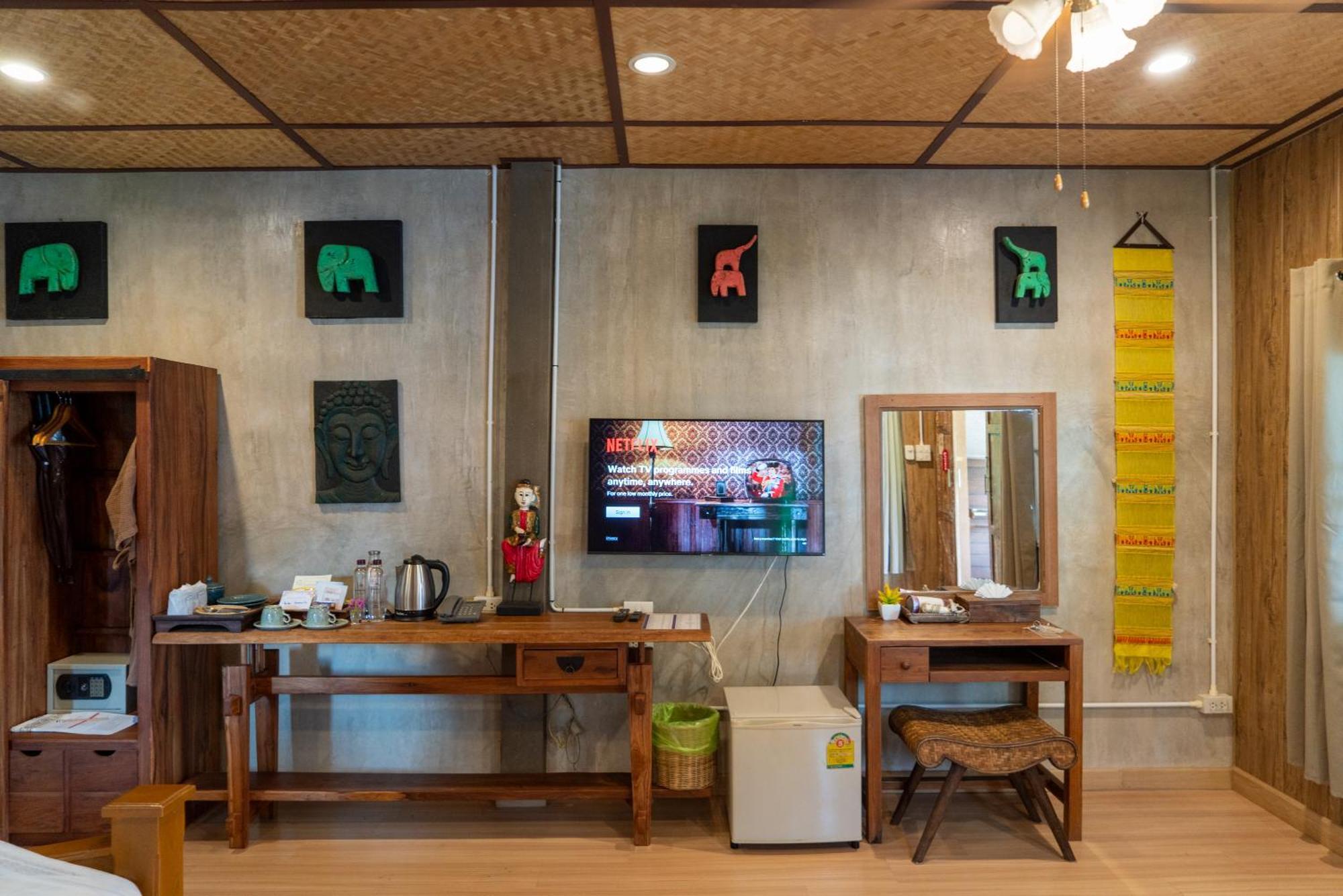 Buri Gallery House Чіангмай Номер фото